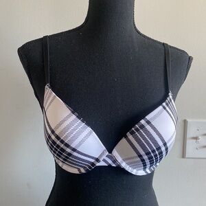 New Pink Victoria’s Secret Black And White Plaid 32C Wear Every Wear Push Up Bra